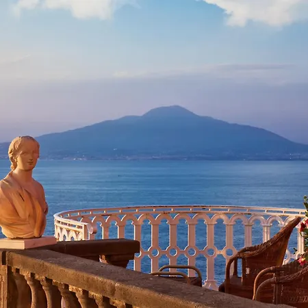 غراند اكسلسيور فيتوريا 5*