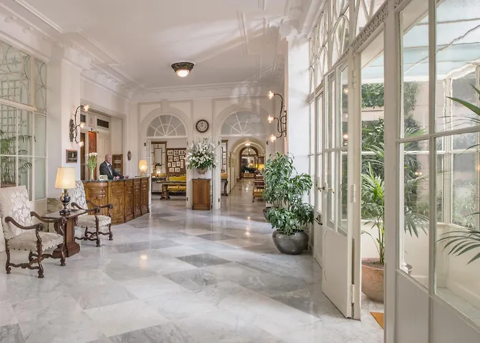 Hotell Grand Excelsior Vittoria