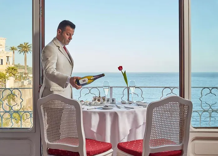 Hotell Grand Excelsior Vittoria