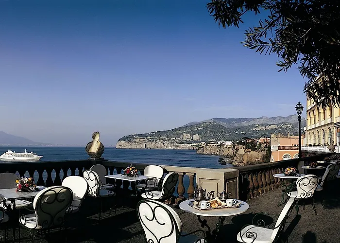 Grand Excelsior Vittoria 5* Sorrento