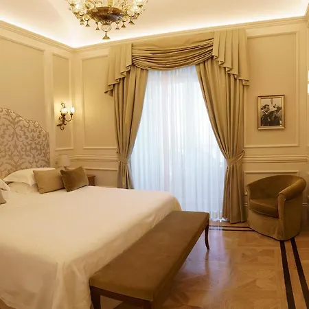 Ξενοδοχείο Grand Excelsior Vittoria 5*