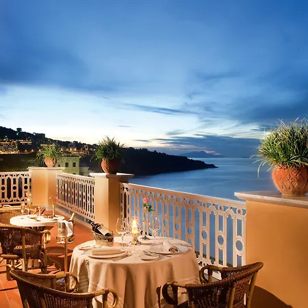 Hotel Grand Excelsior Vittoria 5*