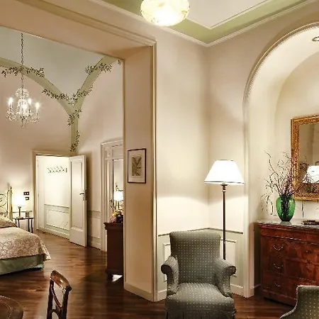 Grand Excelsior Vittoria 5* Sorrento