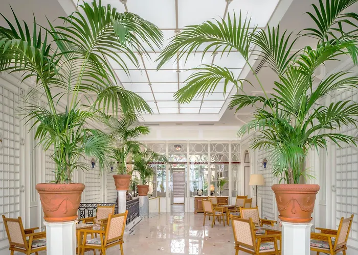 Grand Excelsior Vittoria 5* Sorrento