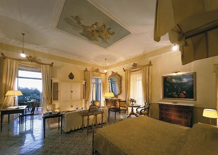 Hotel Grand Excelsior Vittoria