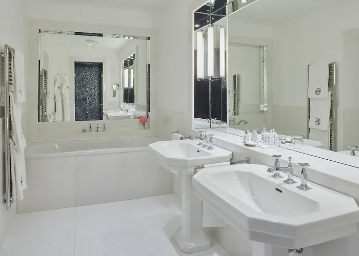 Grand Excelsior Vittoria 5*