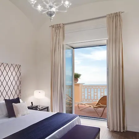 Grand Excelsior Vittoria מלון סורנטו